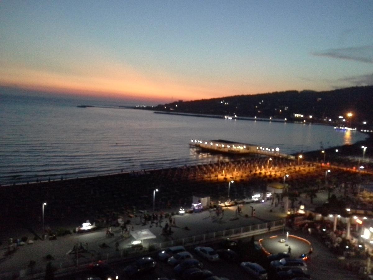 Nada Seaview